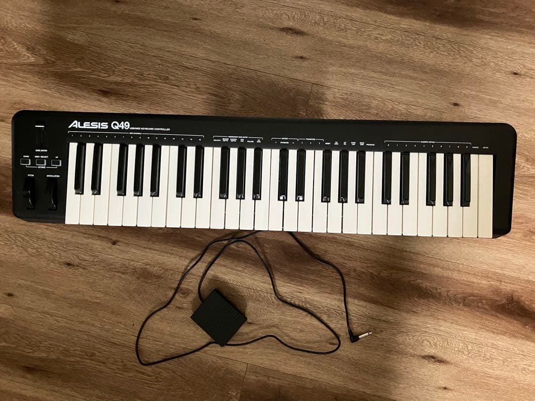 Alesis Q49 MIDIキーボード 49鍵盤 KORGペダル付き