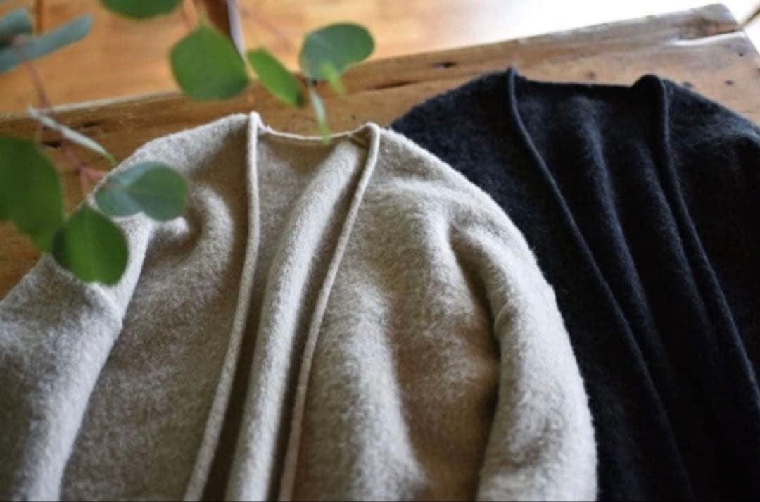 OUR 洗えるアルパカ混ふんわりニット