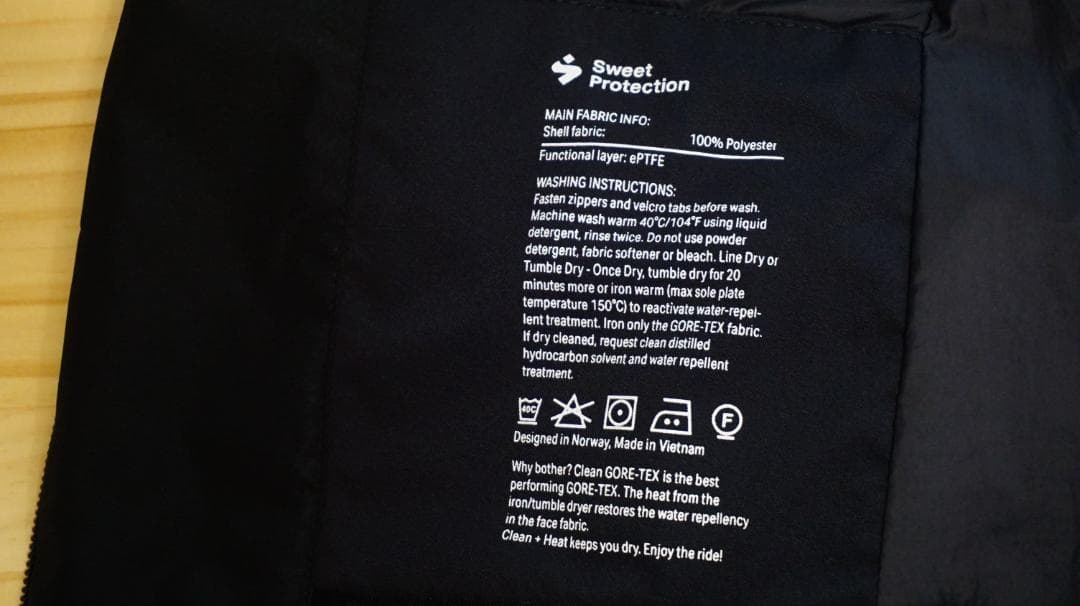 Sweet Protection　スノージャケットCrusader メンズS