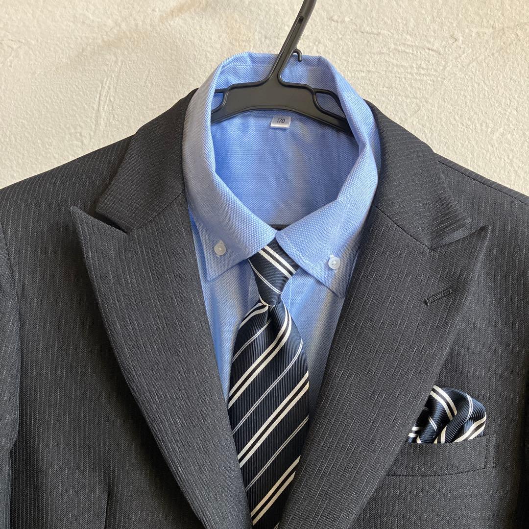 フォーマルスーツ 170サイズ 黒 ネクタイ付き　フォーマル　男の子　卒業式