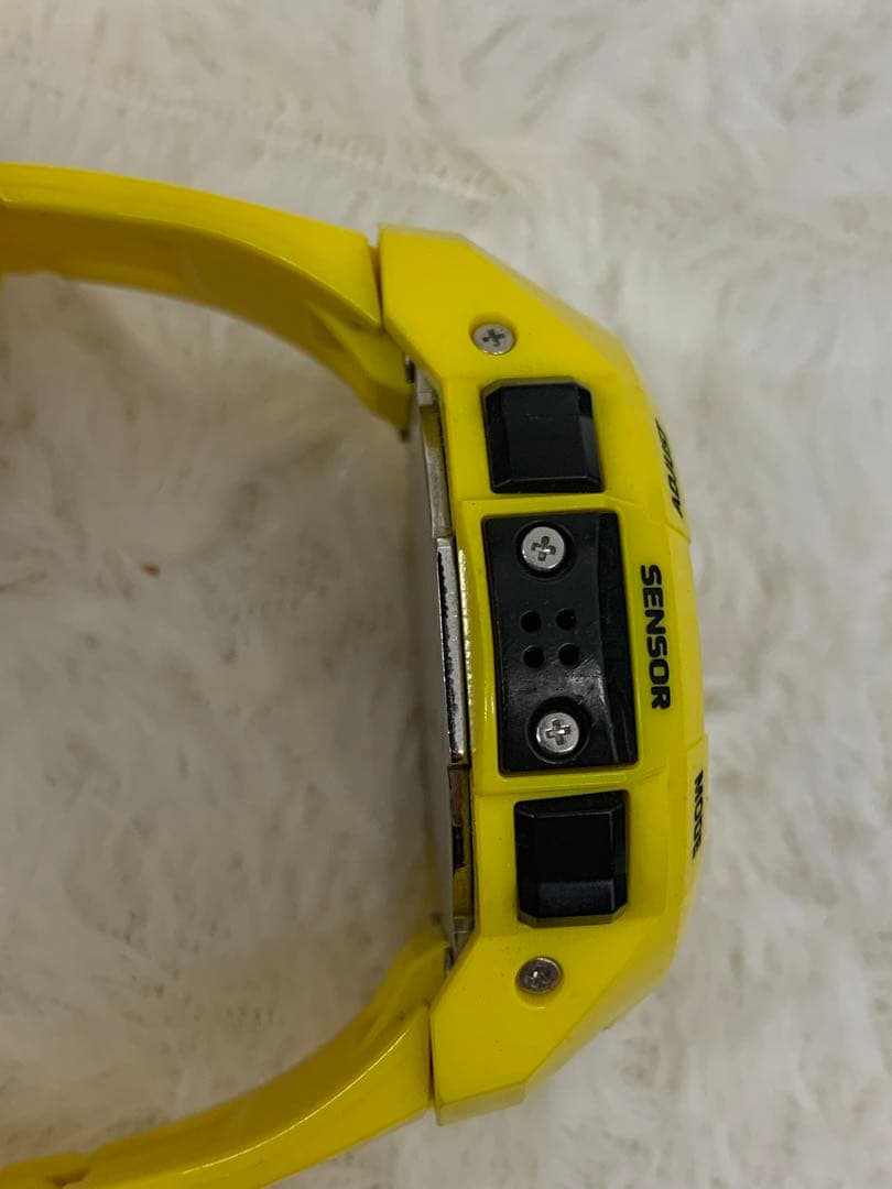 AQUA LUNG デジタル腕時計 イエロー