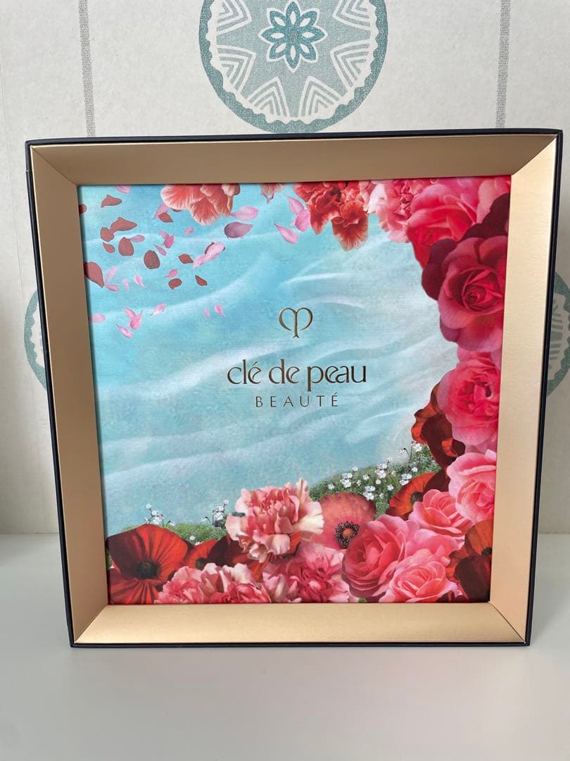 クレドポーボーテ　ラディアンスギフト　ブルーブラック　新品未開封