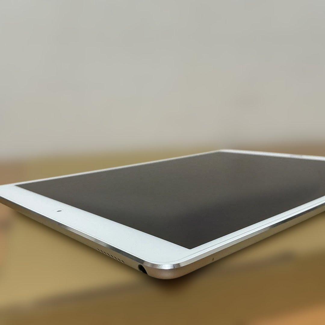 Apple iPad Pro (A1701) 64GB 10.5インチ 本体のみ