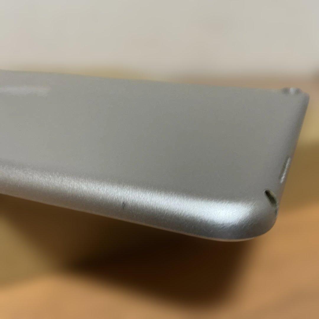 Apple iPad Pro (A1701) 64GB 10.5インチ 本体のみ