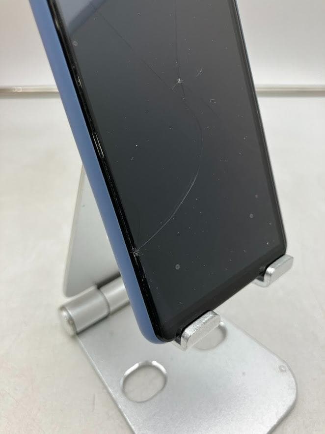 スマートフォン　DOCOMO　SONY　xpria10 Ⅲ　S0-52B　ブルー