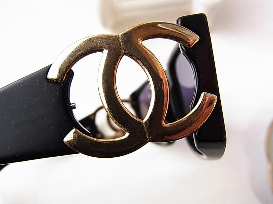 正規品　CHANELシャネル ココマーク　サングラス 型番02461 94305