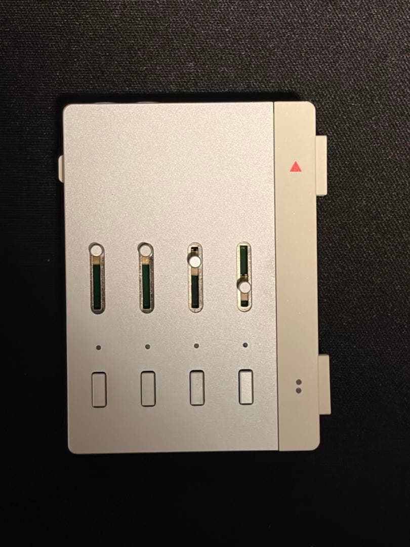 Teenage Engineering 未発売・希少ステムプレーヤー（新品）