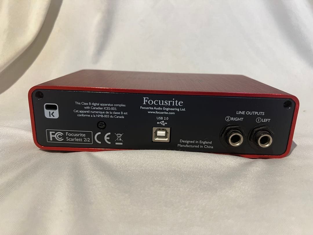 Focusrite Scarlett 2i2 gen1 オーディオインターフェイ
