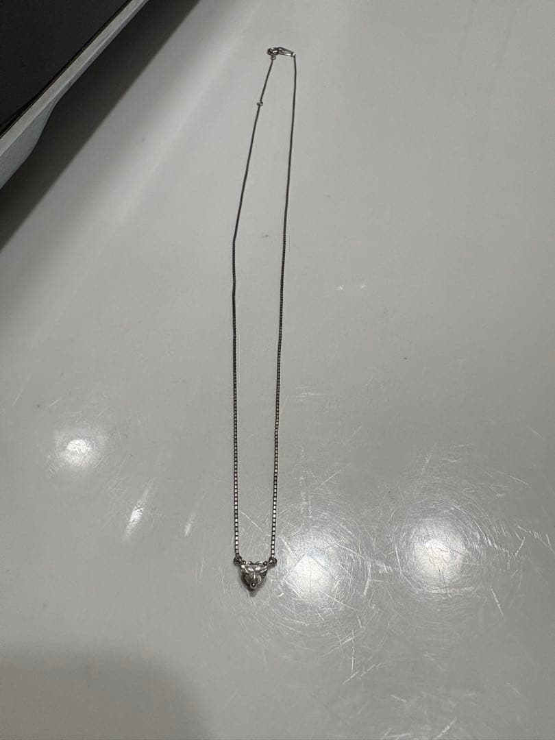ハート型ダイヤネックレス