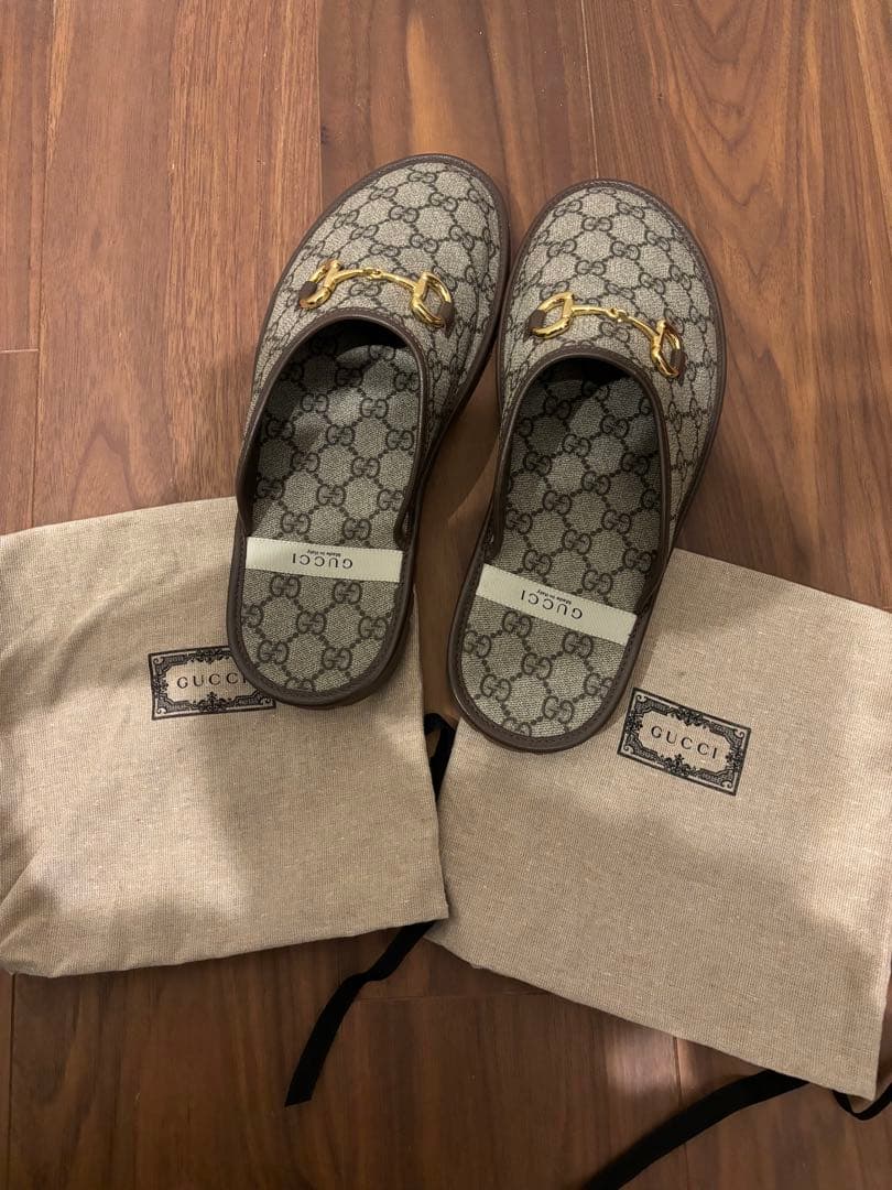 GUCCI GGパターン サンダル 保存袋付き
