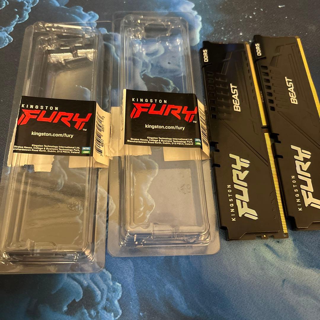 KINGSTON FURY BEAST メモリー 8×2gb