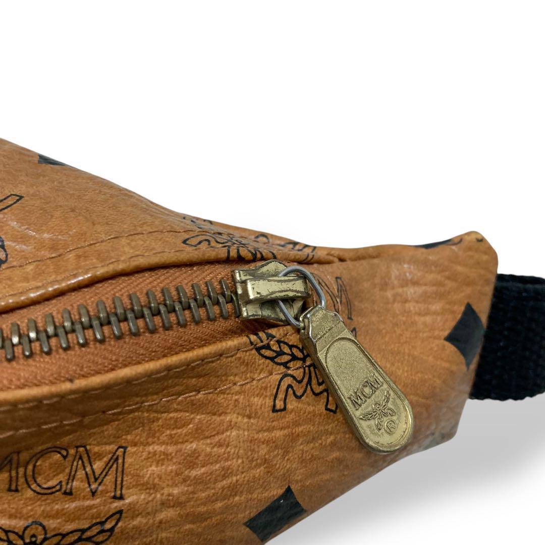 【美品】エムシーエム　ヴィセトス ボディバッグ　ウエストポーチ　レザー　キャメル