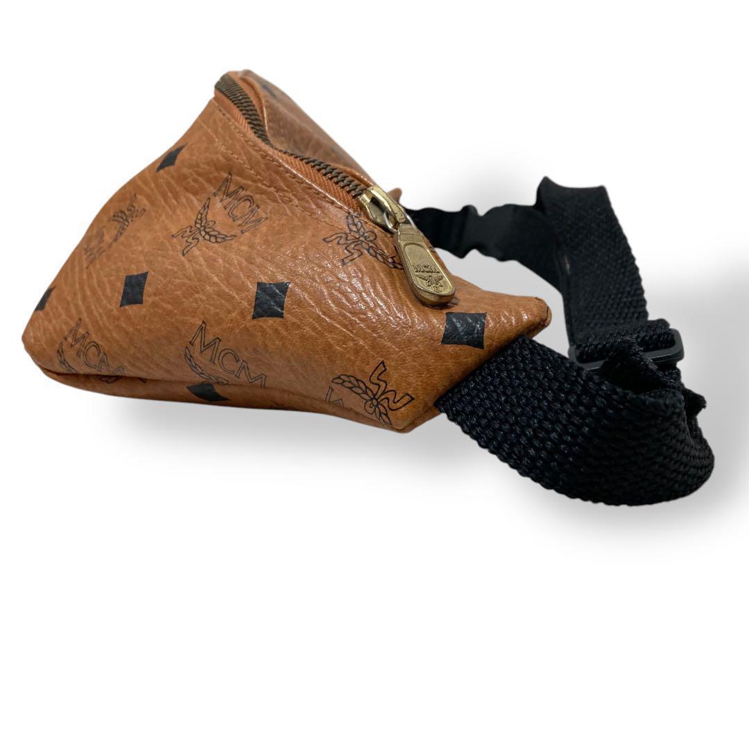 【美品】エムシーエム　ヴィセトス ボディバッグ　ウエストポーチ　レザー　キャメル