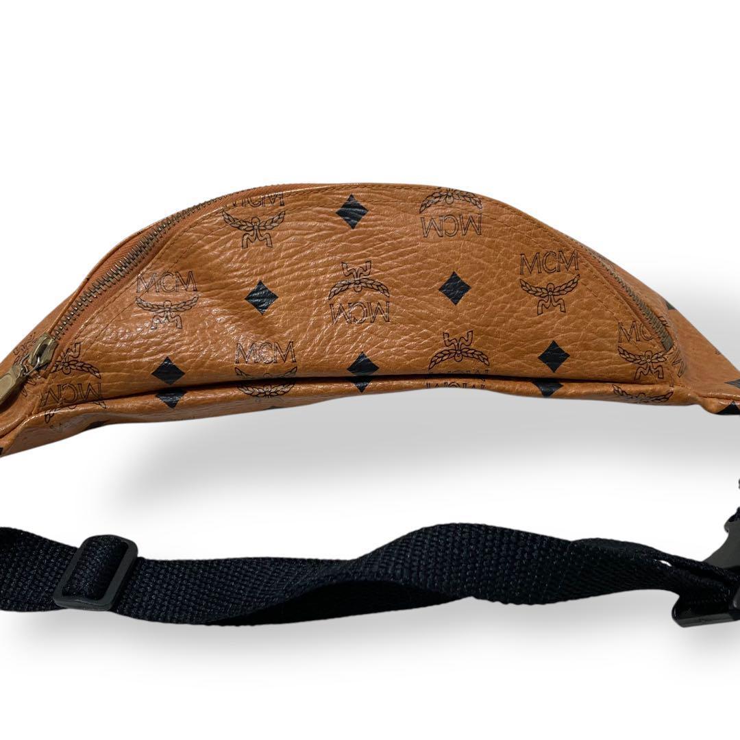 【美品】エムシーエム　ヴィセトス ボディバッグ　ウエストポーチ　レザー　キャメル