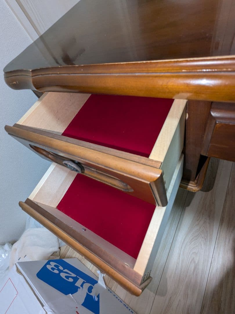 カリモク　事務デスク