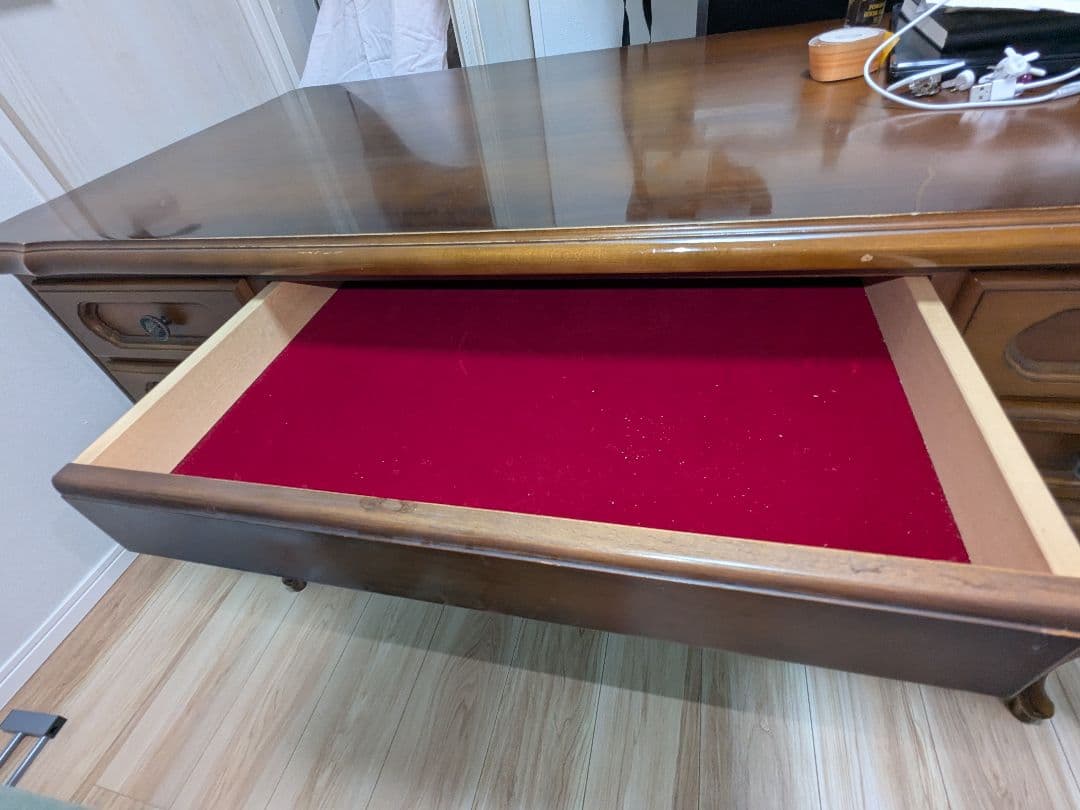 カリモク　事務デスク