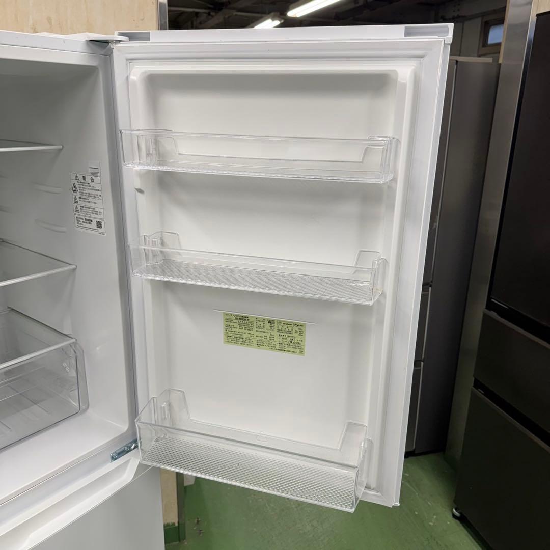 640 SHARP 中型冷蔵庫 200L強 230L 小型 一人暮らし 2ドア