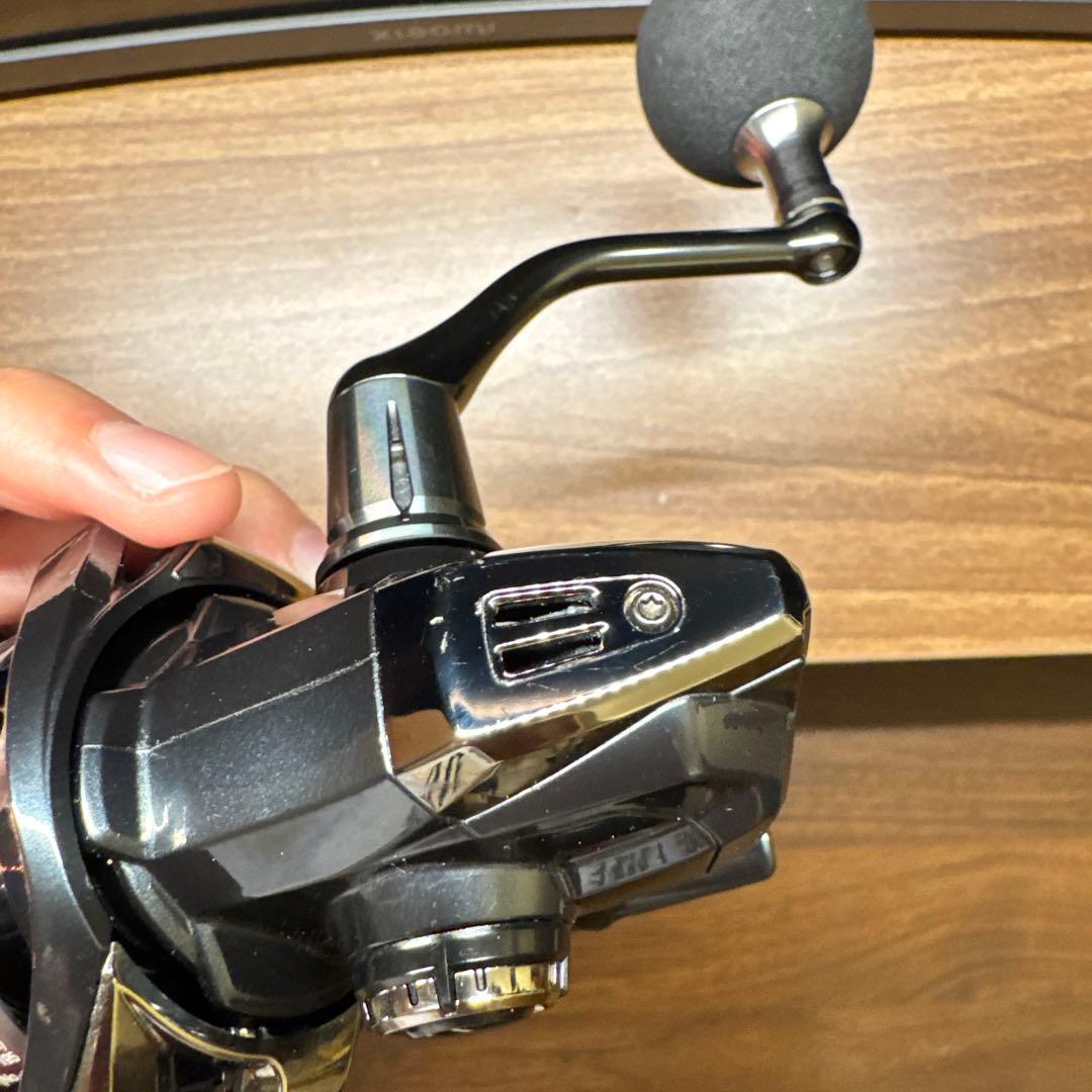 19Vanquish C5000HG スピニングリール