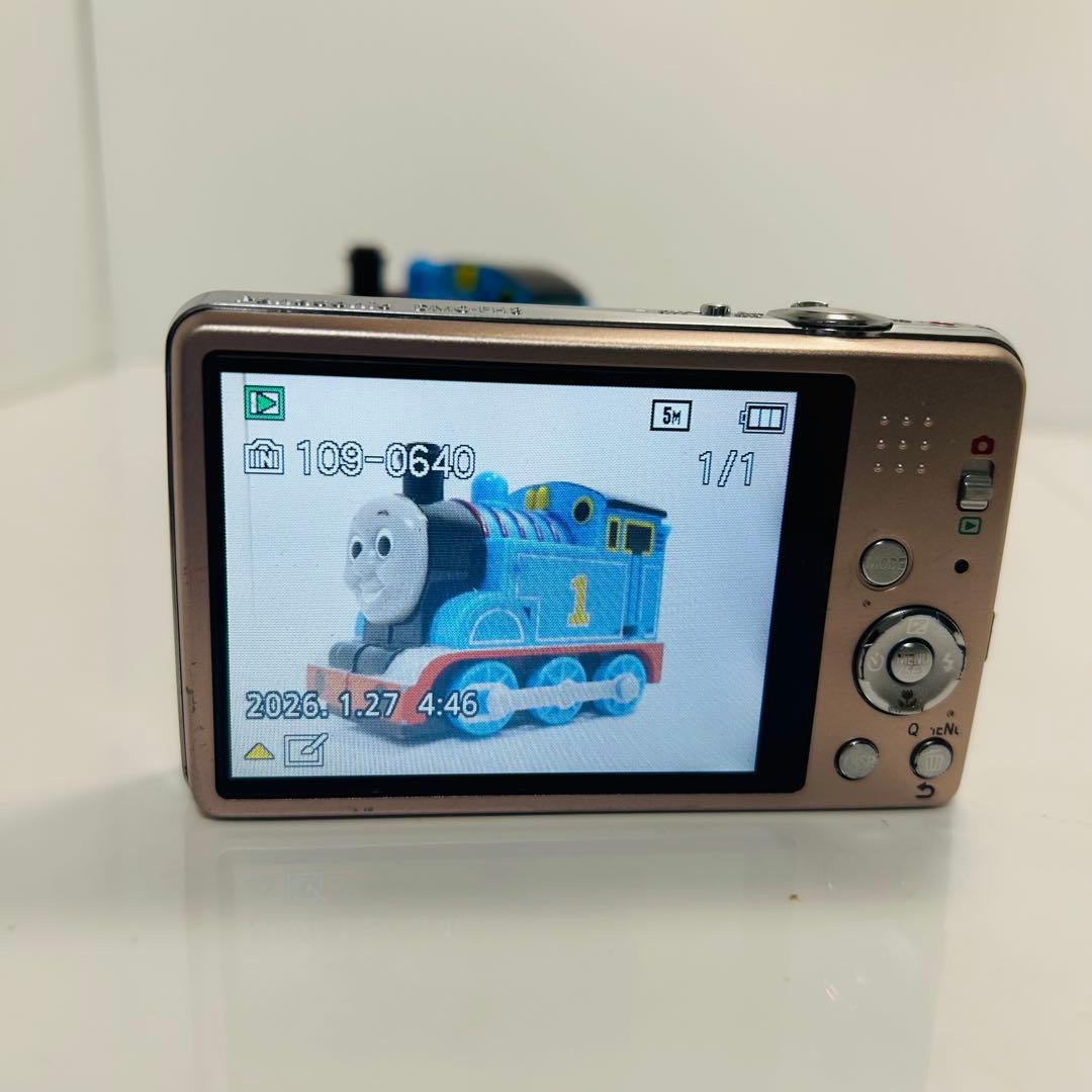 DMC-FH8 Panasonicカメラ