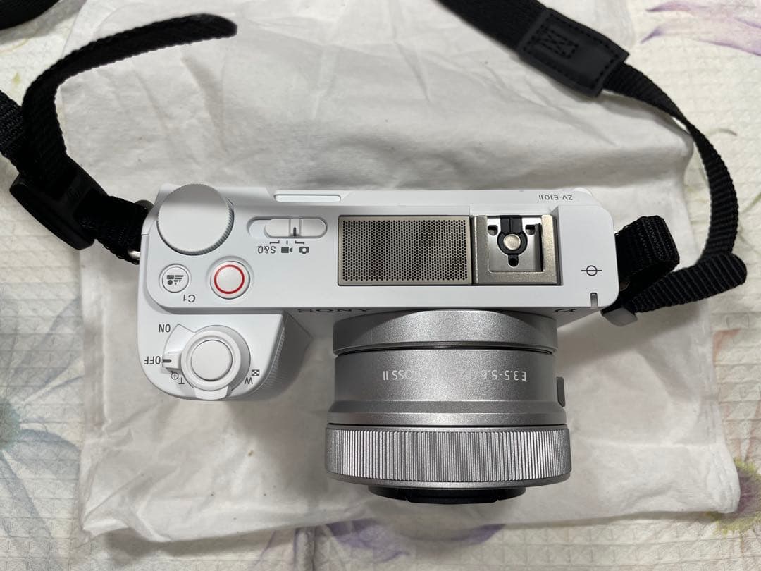SONY ZV-E10 II ズームレンズキット ミラーレス 一眼　グリップ付き