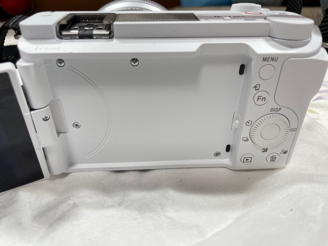 SONY ZV-E10 II ズームレンズキット ミラーレス 一眼　グリップ付き