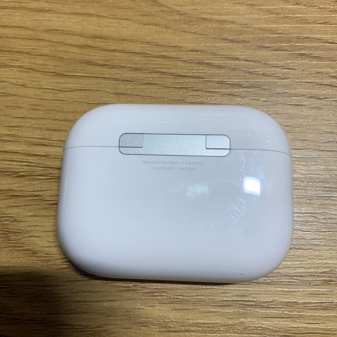 Apple AirPods Pro 第3世代　充電ケース