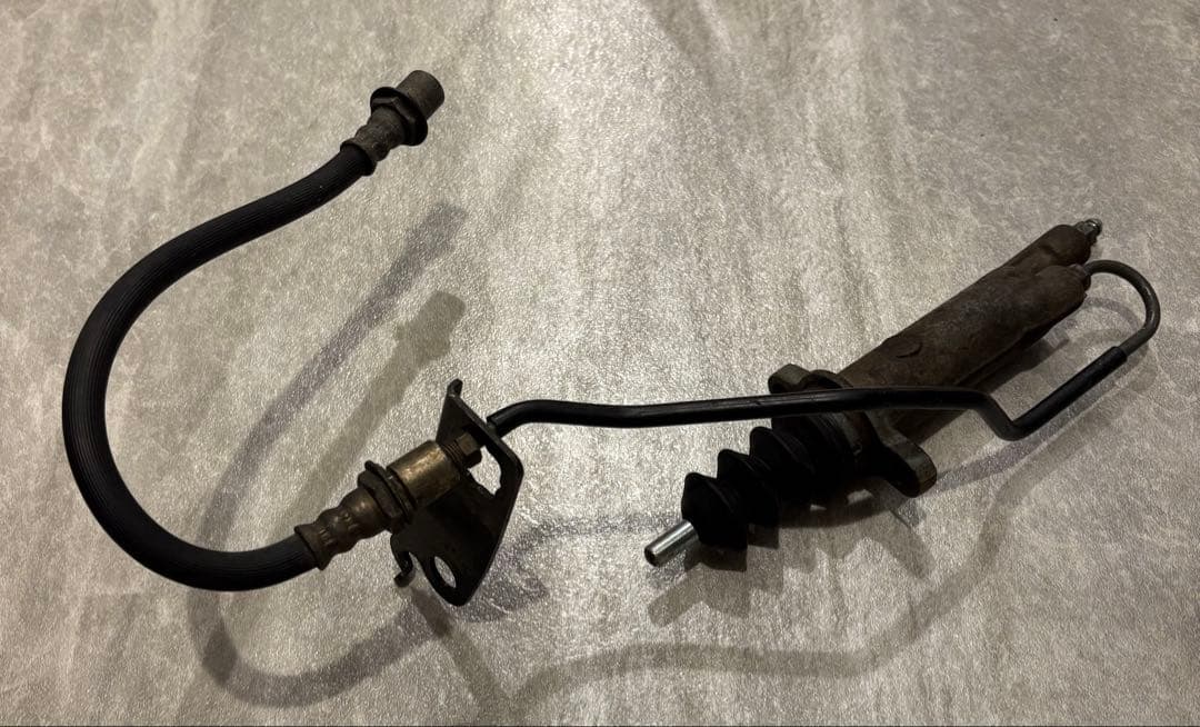 JZX100 純正クラッチレリーズシリンダー＆クラッチライン