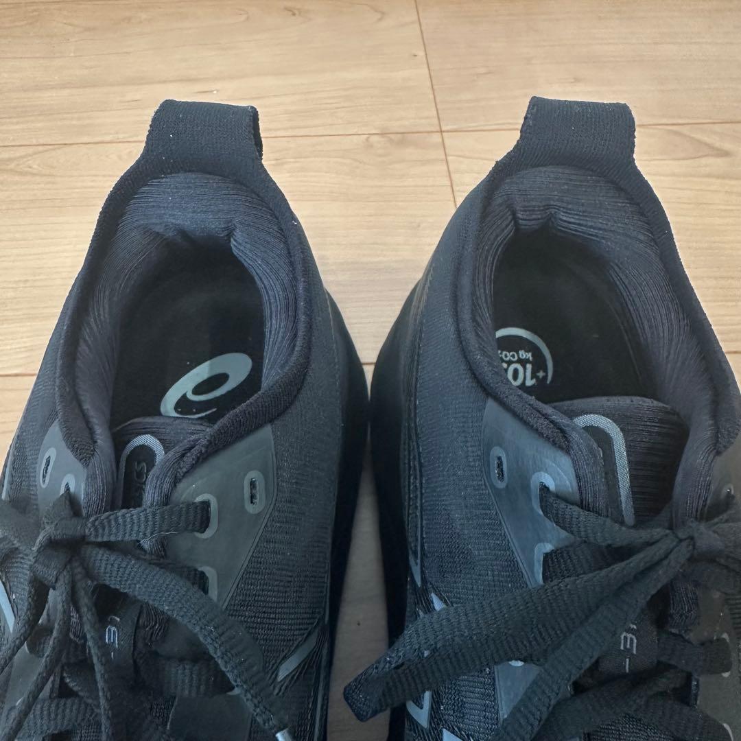 【値下げ中】ASICS GEL-KAYANO 31 ブラック ランニングシューズ