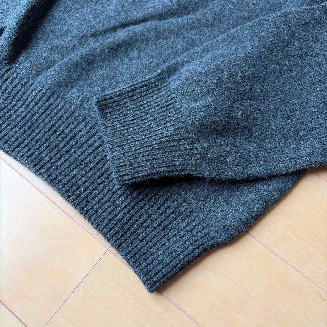 【新品】タートルネック セーター ハーレーオブスコットランド チャコール 40