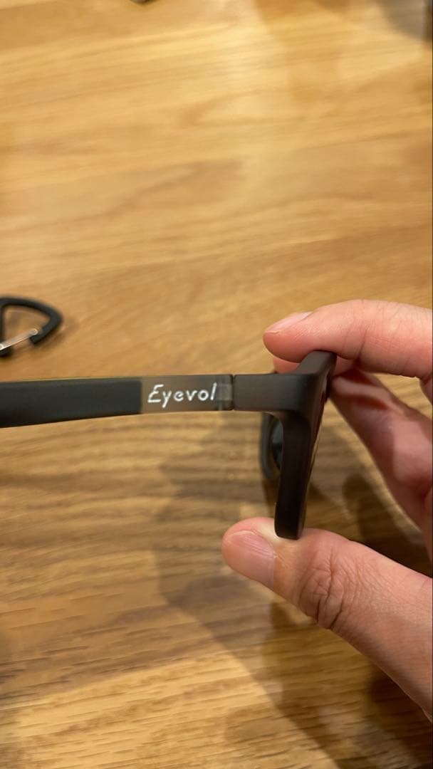 Eyevolサングラス&BRIEFING カモフラージュ サングラスケース