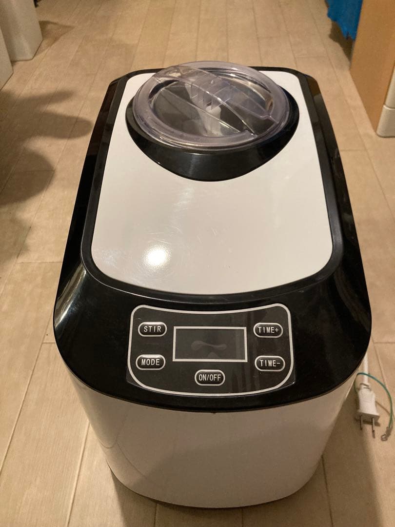 eモンズ　アイスクリームメーカー KWI-15 140W