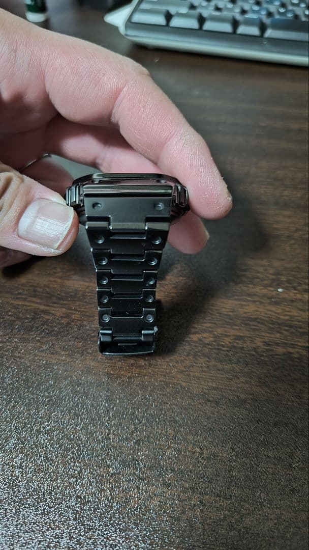 美品　GMW-B5000GD-1JF　ジーショック　G-SHOCK