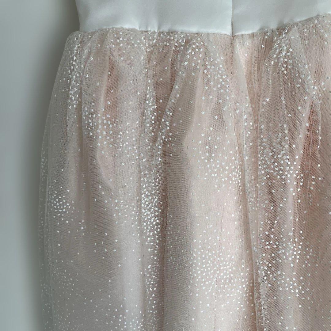 ドレスコパール、レース装飾付きピンクドレス