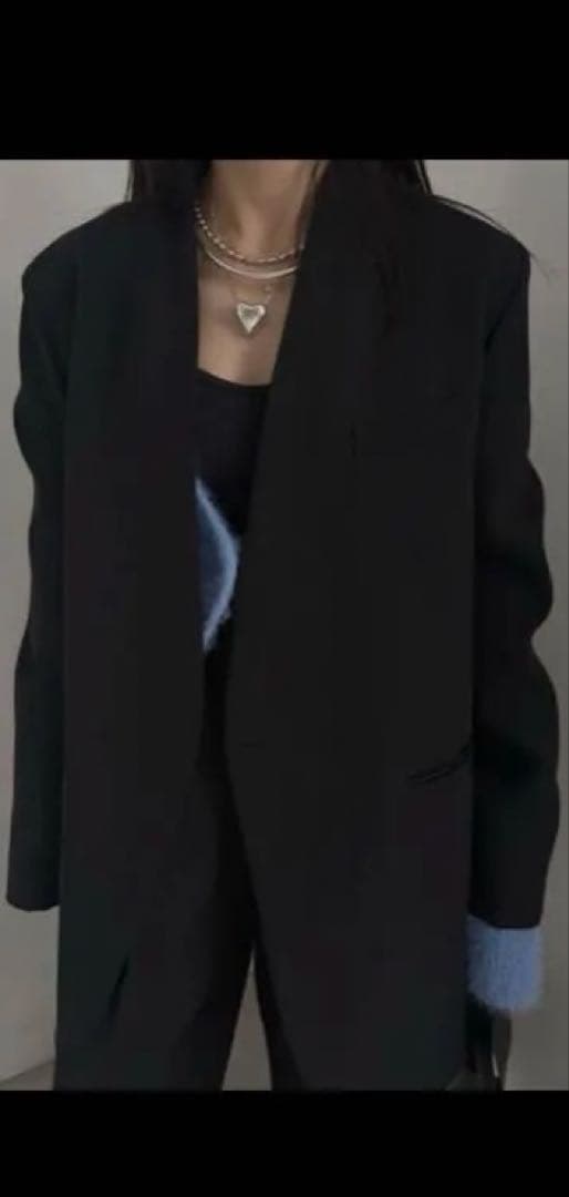 AMERI ESSENTIAL CURVE COLLAR JACKETブラック