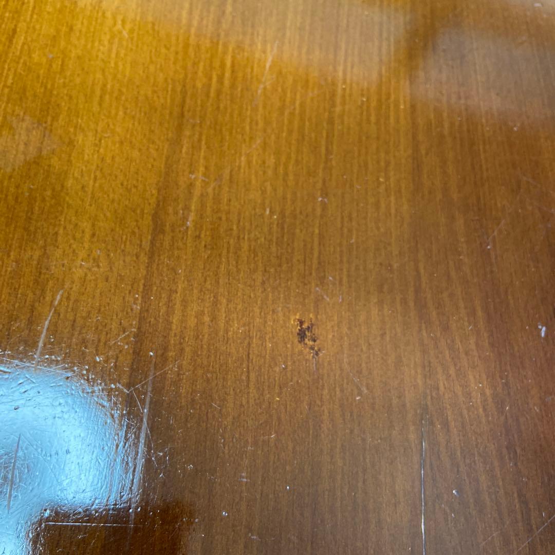 飛騨産業 キツツキマーク 天然木 丸テーブル幅100㎝　リビングテーブル 濃茶