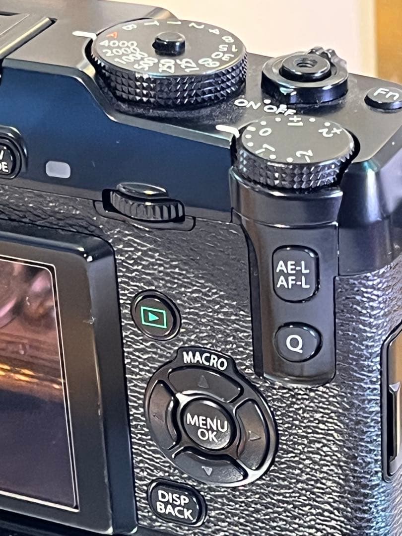 FUJIFILM X-Pro1 ボディ 美品 レザーケース付き 動作確認済み