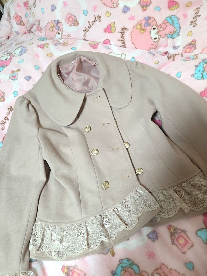 アクシーズファム 裾レースショートコート ピンク