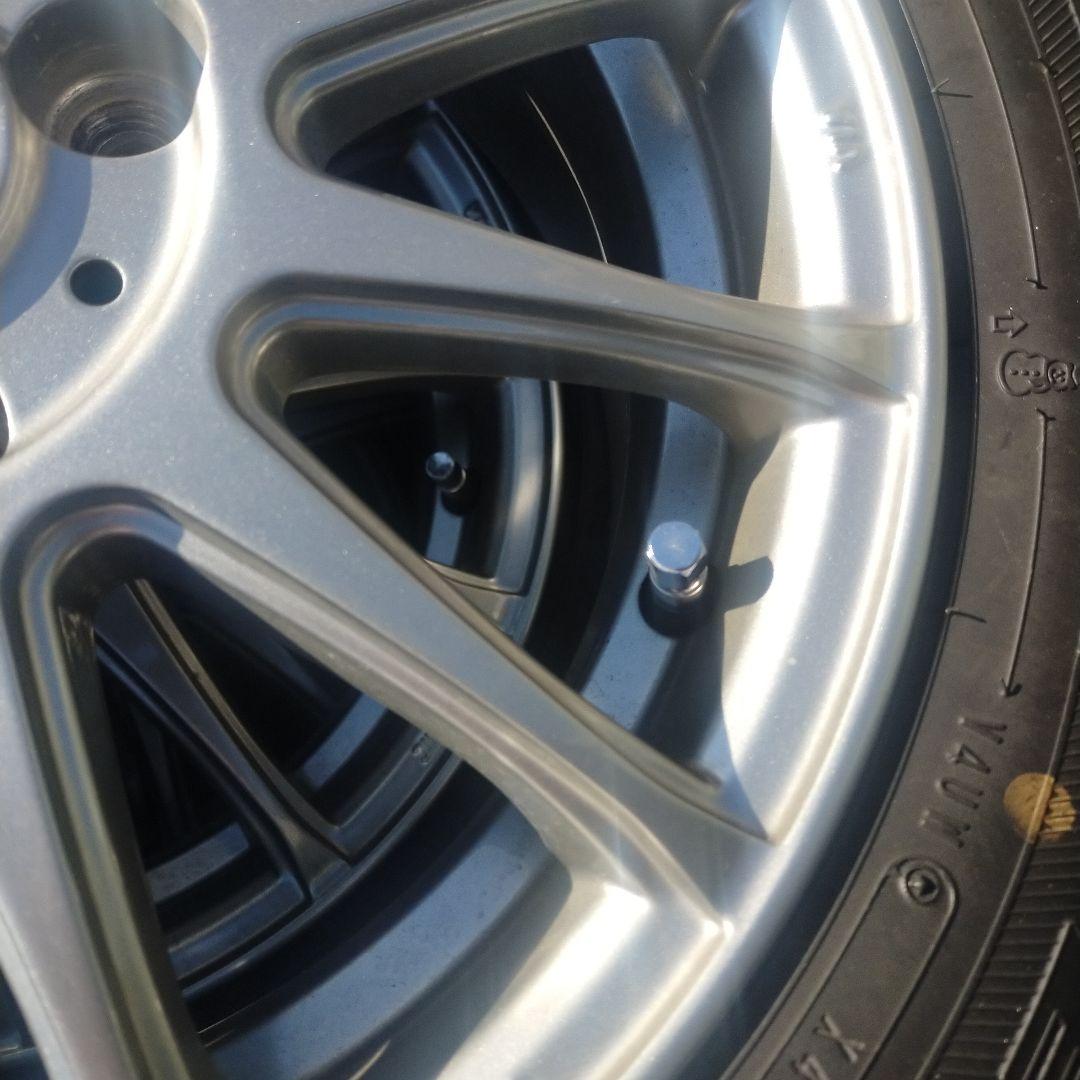 スタッドレスタイヤ