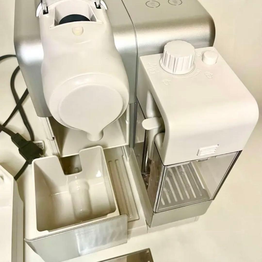 Nespresso エスプレッソマシン シルバー