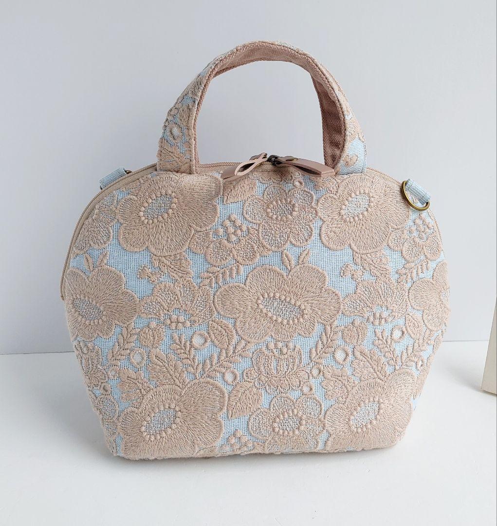 １点のみ　ミナペルホネン　smile flower ミニサイズ　まるいファスナー