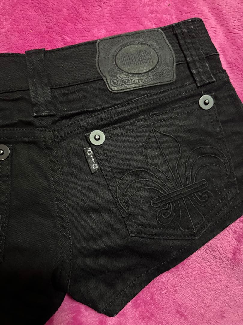 美品‼︎ d.i.a. ブラック　ショートパンツ