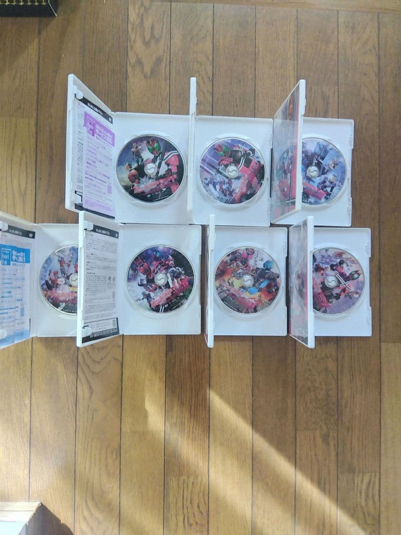 ⭕️格安⭕️仮面ライダーディケイド DVDBOX全7枚セット 非レンタル品
