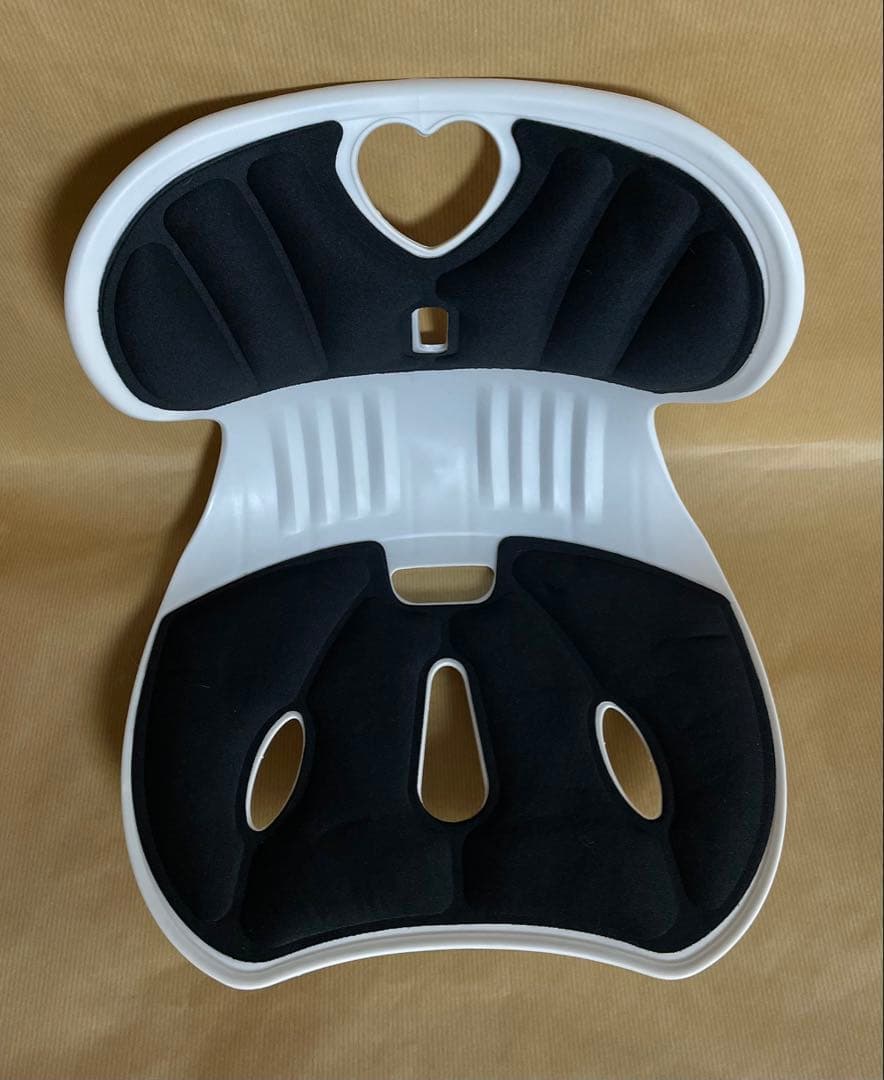 クボ、スタイルスマートブラック、姿勢矯正クッション ブラック2点出品