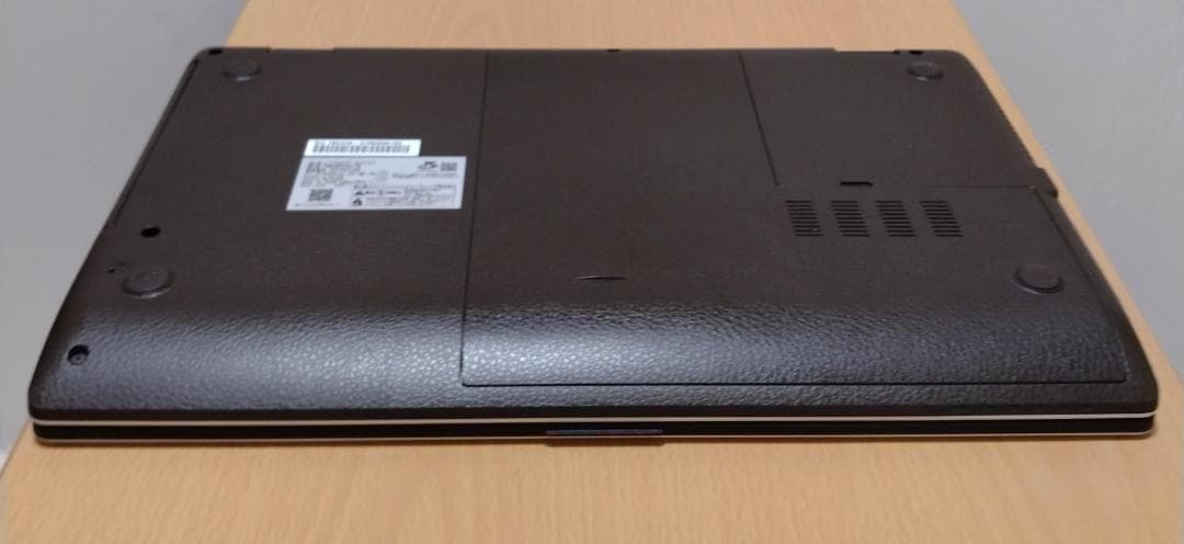 富士通 第9世代Core i7/SSD1TB メモリ16Gブルーレイ