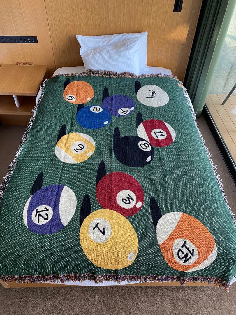 STUSSY ステューシー ビリヤードボール　8ボール　ラグ／ブランケット