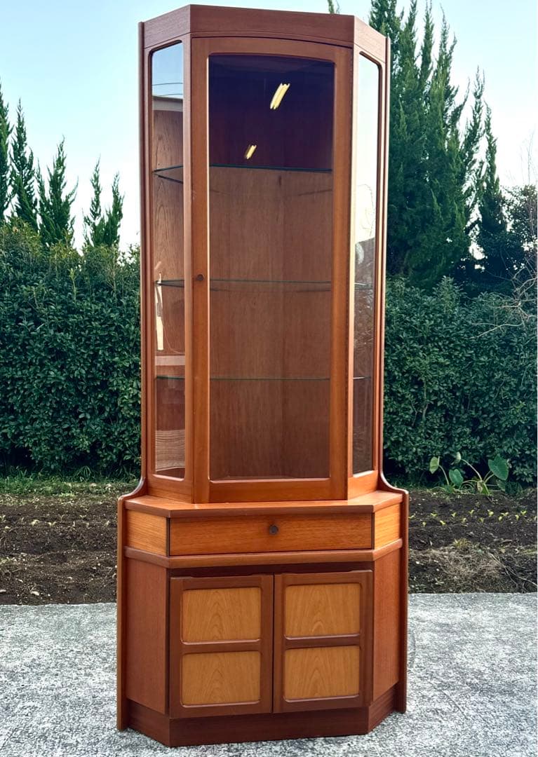 まんまるきいろ 直接引取限定 Nathan チーク材 コーナー