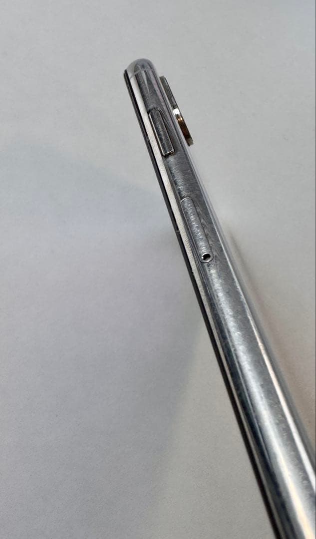 Apple iPhone X シルバー 64GB 本体