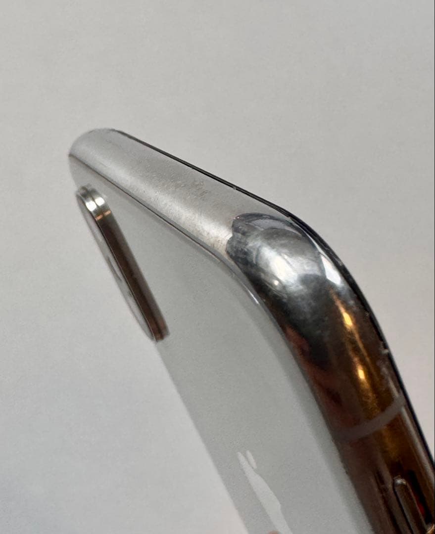 Apple iPhone X シルバー 64GB 本体