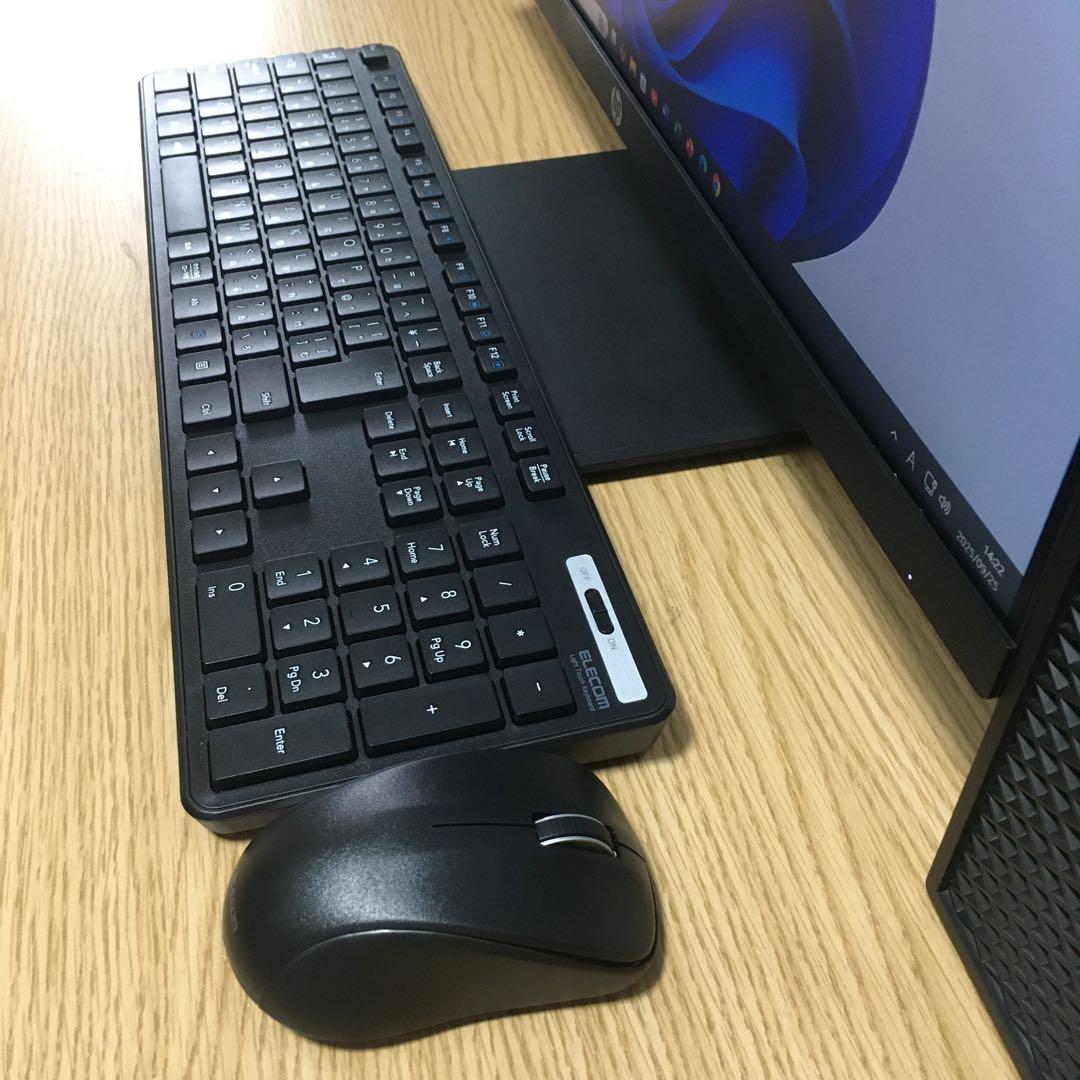 Windowsデスクトップ DELL Precision Win11 Xeon 16G SSD 23.8'