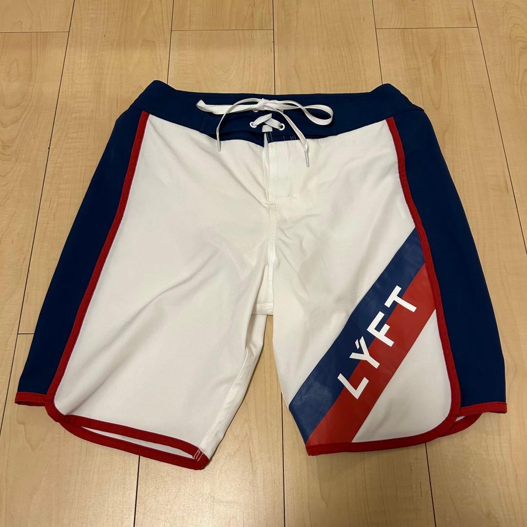 LYFT リフト　サーフパンツ　ホワイト/ネイビー/レッド　Mサイズ